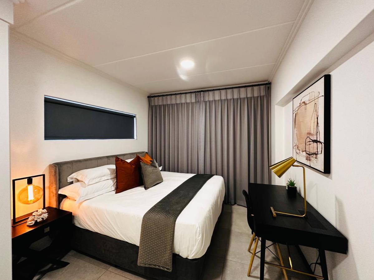 Stylish Executive Apartment With Power Backup Johannesburg Exterior foto